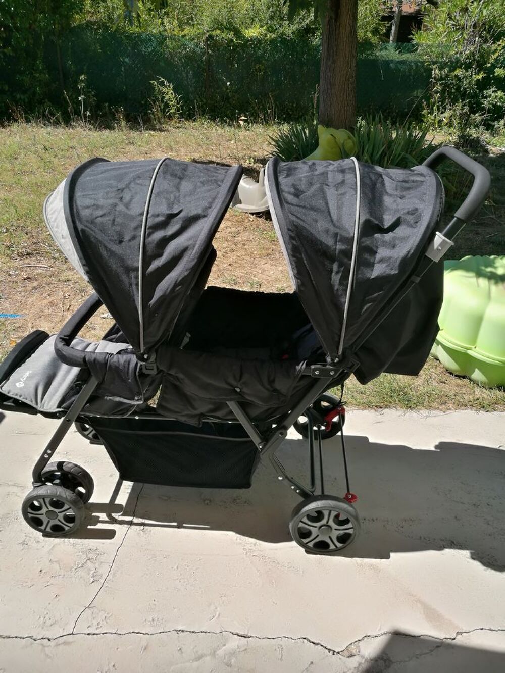 Poussette double Puériculture