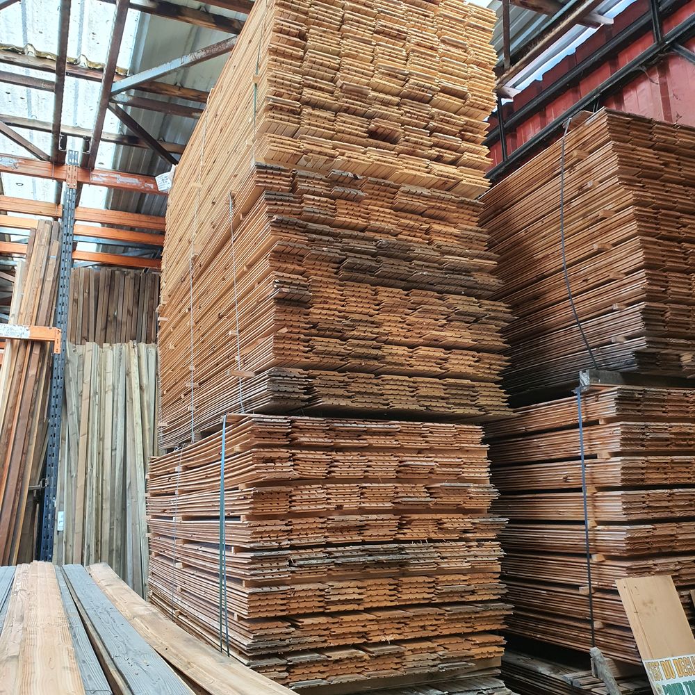 BARDAGE SAPIN Bricolage