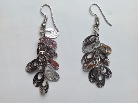 BOUCLES OREILLES ARGENT�E OVALE  GRAPPE  Envoi Possible
2 Tr�gunc (29)