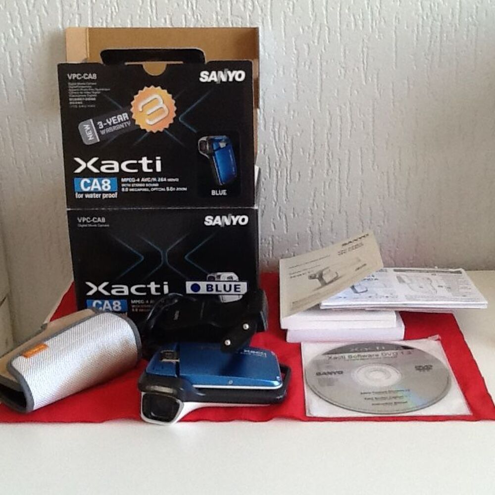 CAMESCOPE SANYO WATERPROOF Photos/Video/TV