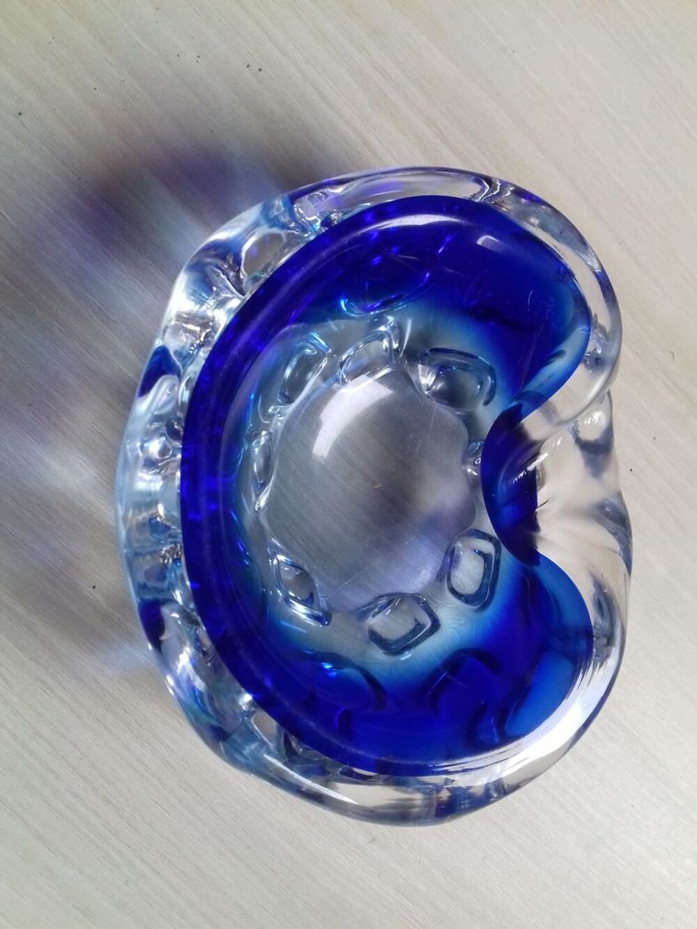 Cendrier Vintage 1960 authentique en verre transparent/bleu Décoration