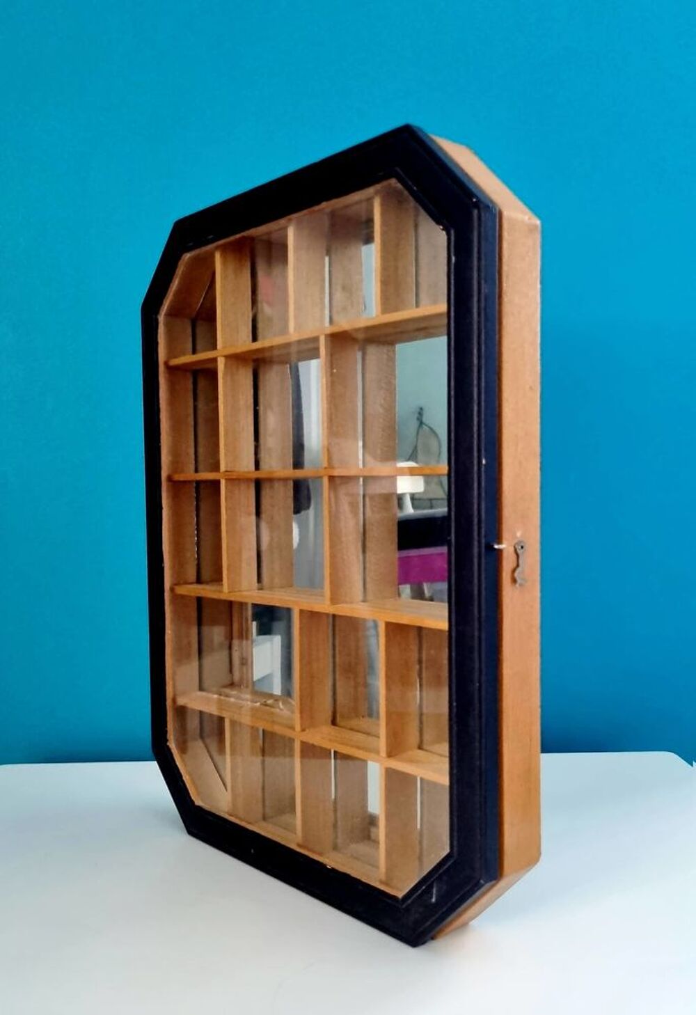 VITRINE DE RANGEMENT Décoration