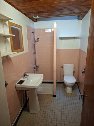  Maison � louer 5 pi�ces 75 m� Engomer