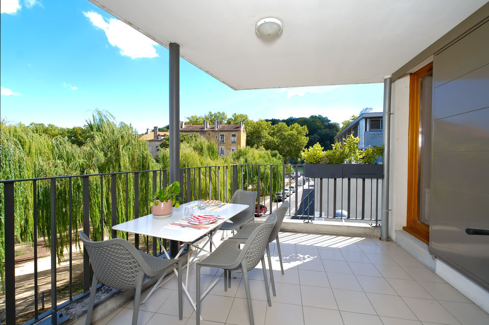 Vente Appartement T3 de standing de 70 m² avec terrasse - Quartier Vaise Industrie - Aucun travaux à prévoir, triple exposition, vue Saône Lyon 9