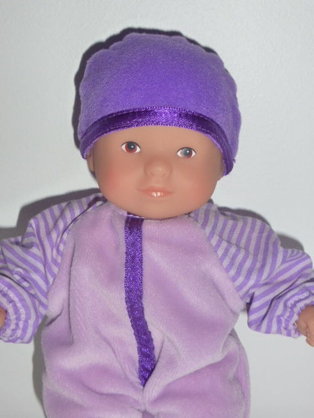 Corolle poup&eacute;e mini calin violet corps rose Jeux / jouets