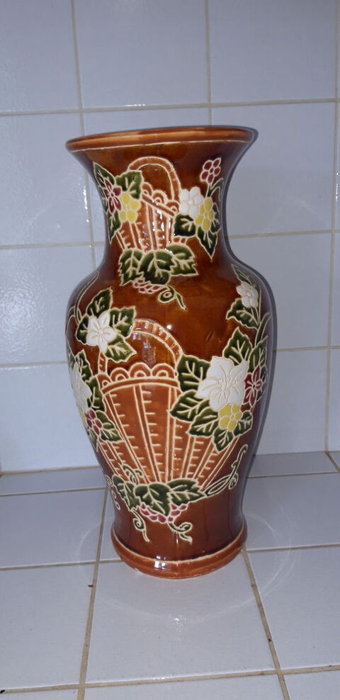 VASE A FLEURS 15 Sainte-Rose (97)