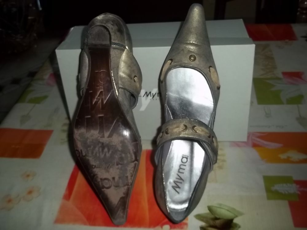 CHAUSSURES Chaussures