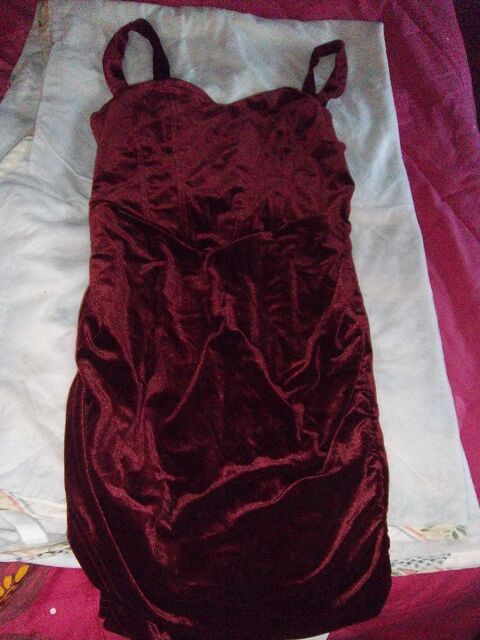 Robe de soirée 25 Bossay-sur-Claise (37)