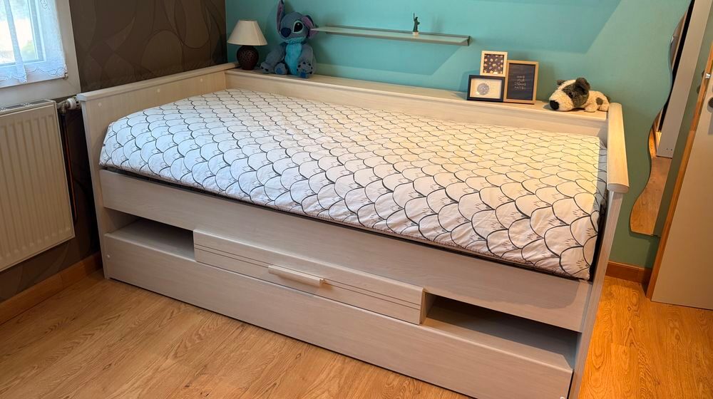 Lit compact GAMI Montana + matelas IKEA 90x190 Meubles