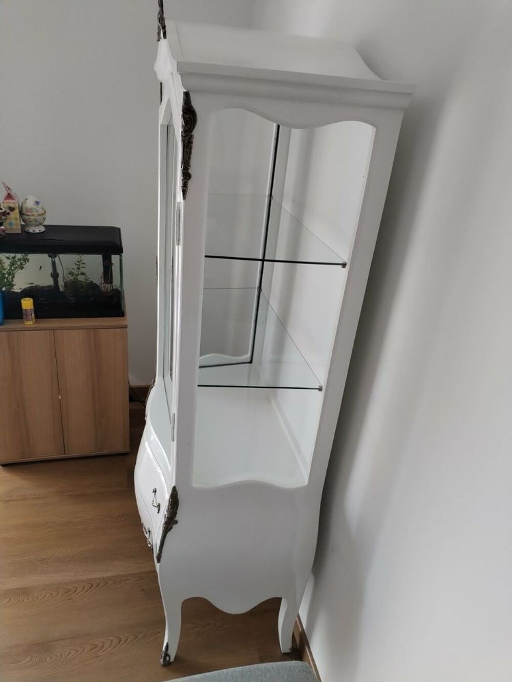 Vitrine baroque blanche et argent Meubles