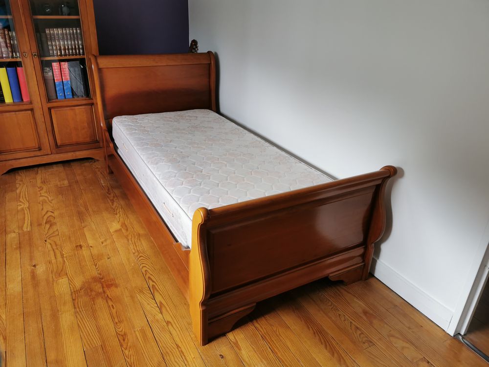 Lit 1 personne style bateau en bois massif Meubles