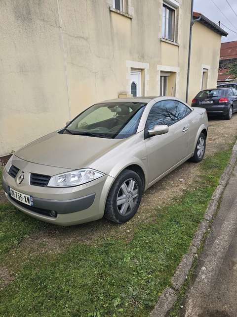Renault megane ii cc M&eacute;gane CC 1.6 16V Confort Authent