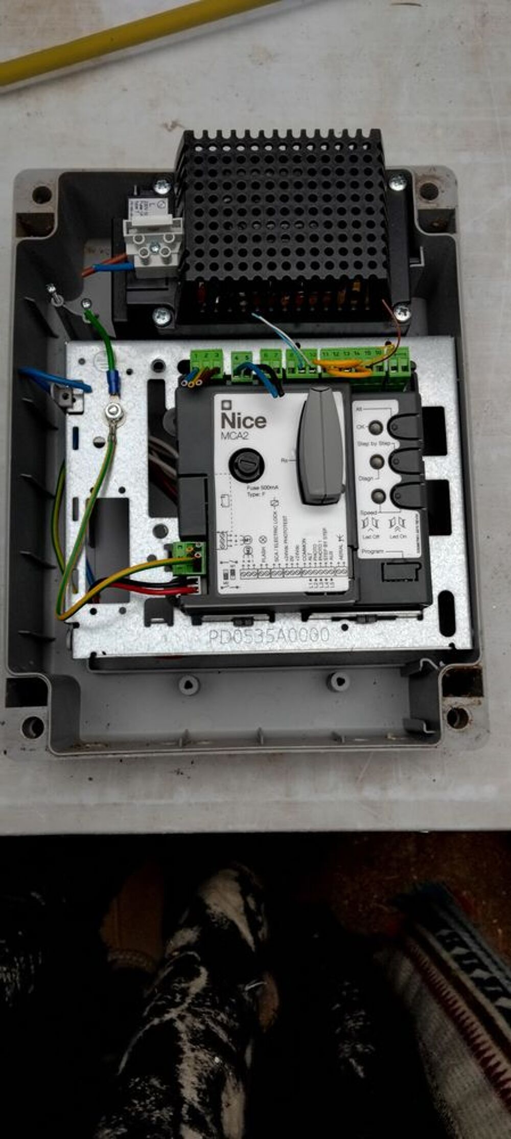 Moteur commande portail ou volet Bricolage