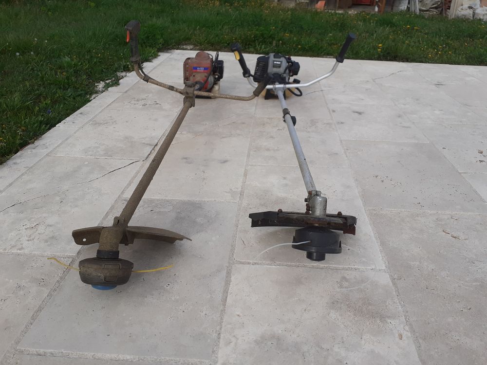 2 debroussailleuses pour pi&egrave;ces Jardin