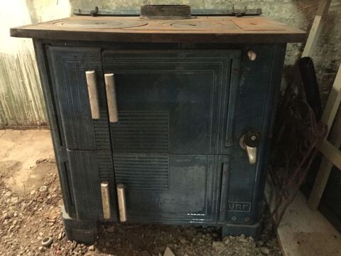 Vieille Cuisiniere en fonte 108 Avignon (84)