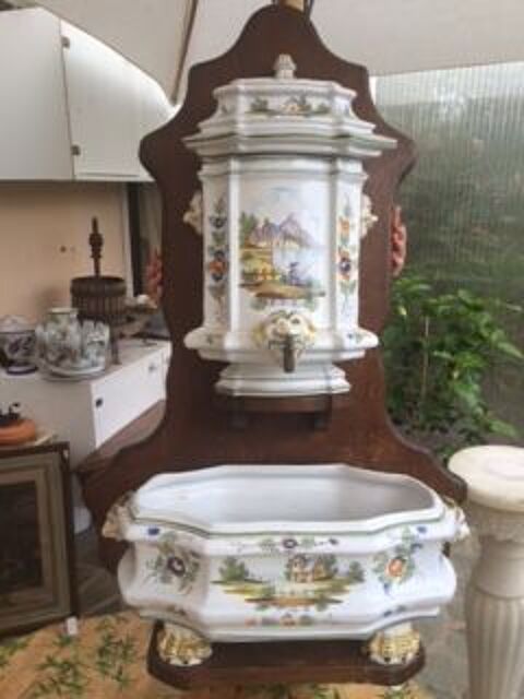 FONTAINE FAIENCE DE MALICORNE E TESSIER 130 Six-Fours-les-Plages (83)