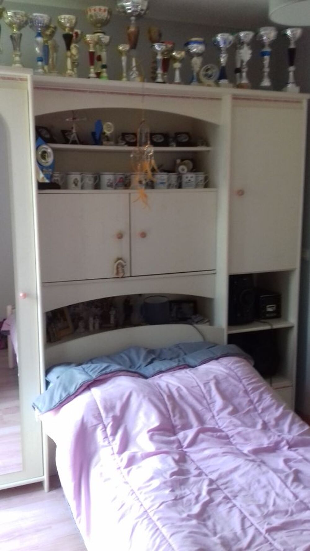 Chambre fille 
Meubles