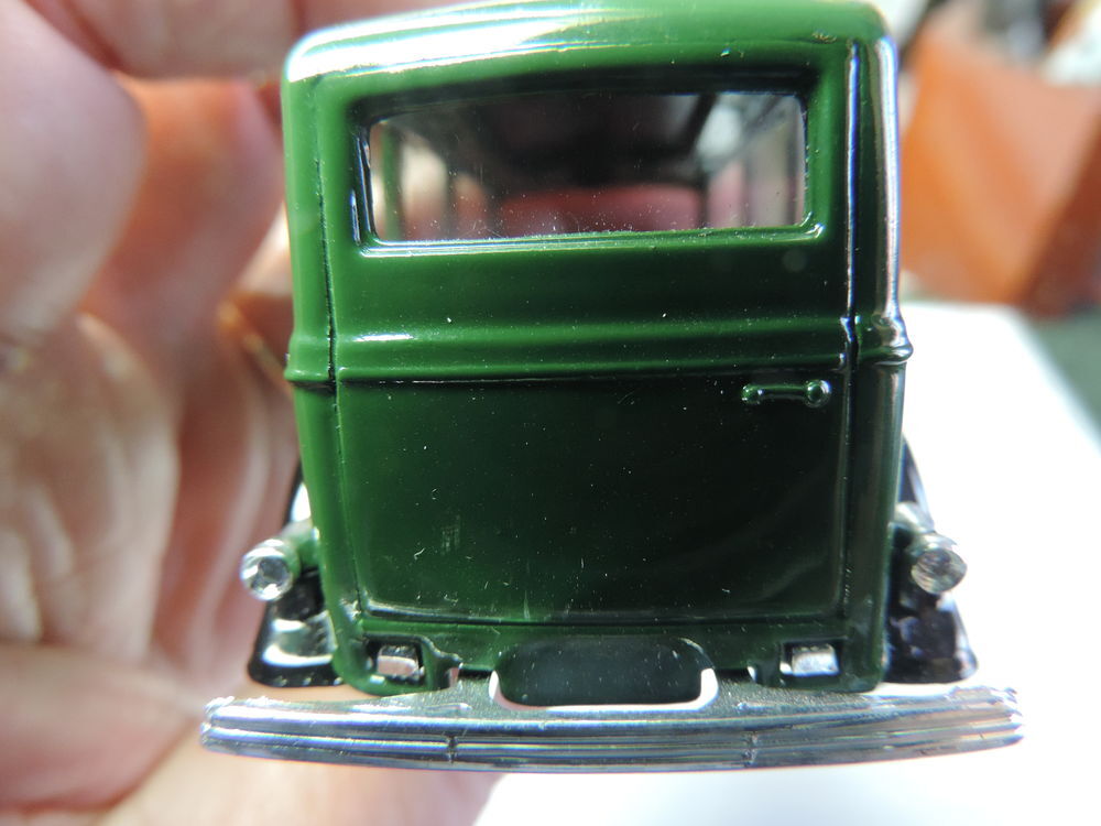 SOLIDO - FORD V 8 - 1936 - Echelle : 1/43 &egrave;m 