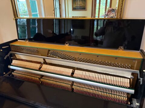 cause double emploi piano droit excellent �tat 1000 La Baule-Escoublac (44)