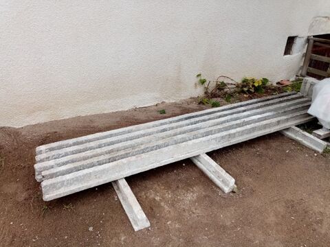 Poutrelles ciment.. 95 Cusset (03)