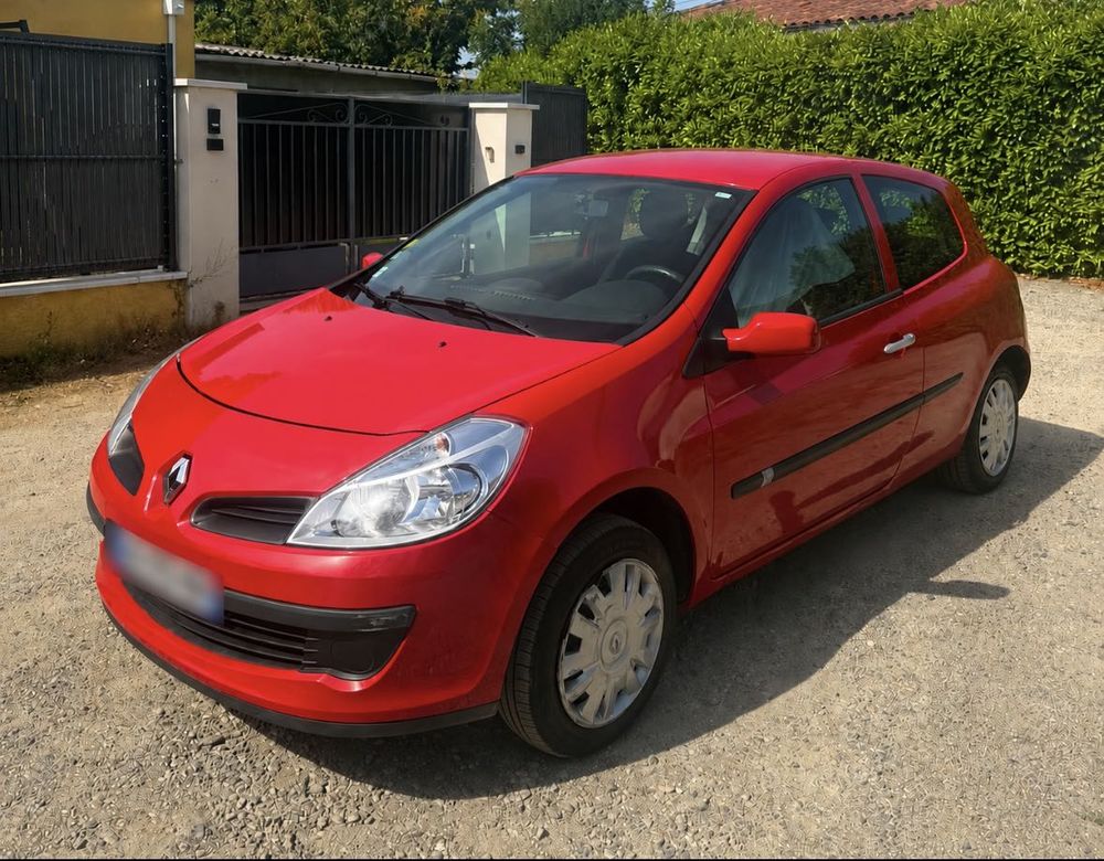 Clio III Clio 1.2 16V 75 Confort Pack Clim Expression 2009 occasion 31000 Toulouse