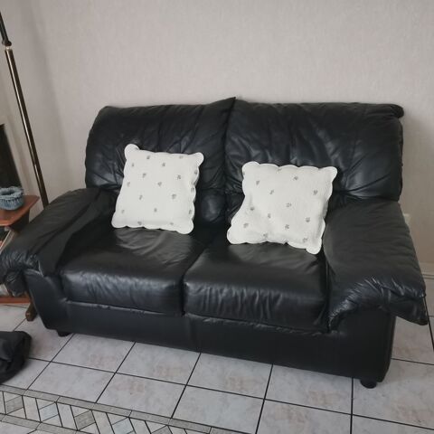 Canap cuir convertible 1 place 100 Pantin (93)
