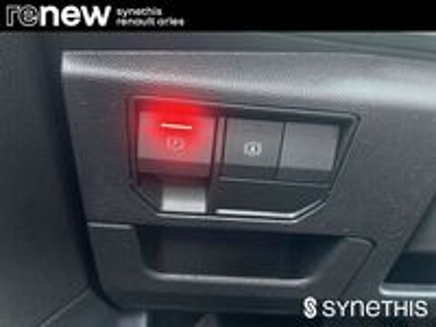 Austral E-Tech hybrid 200 Iconic 2023 occasion 13200 Arles