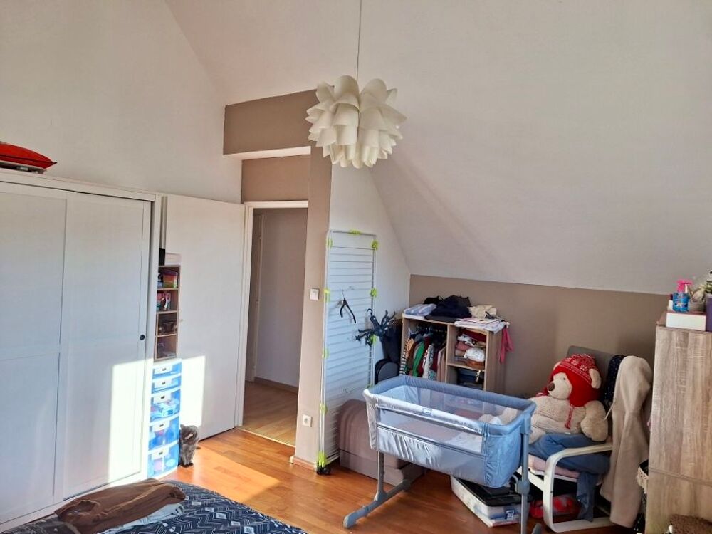 Location Appartement Appartement F3 - dernier étage - garage Bischheim