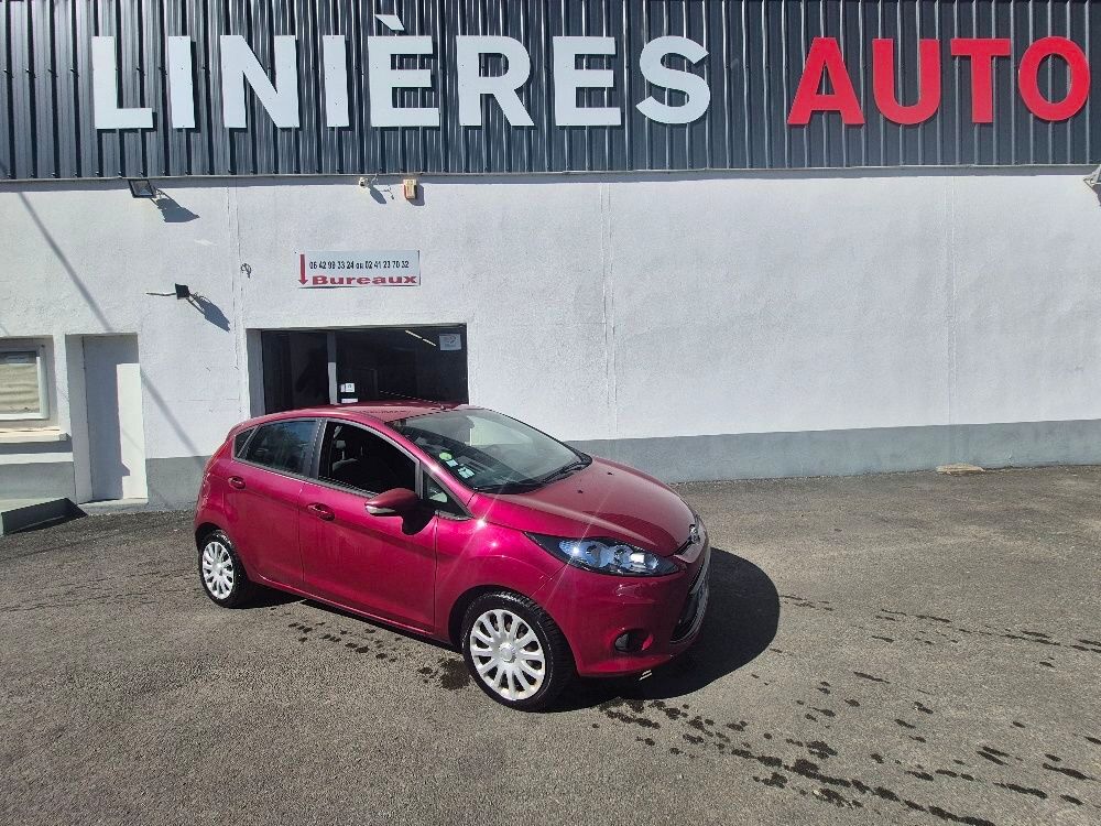 Fiesta 1.4 TDCi 68 Ambiente 2010 occasion 49070 Saint-L&eacute;ger-de-Lini&egrave;res