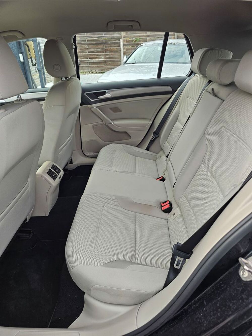 Golf 1.6 TDI 110 BlueMotion Technology FAP Confortline 2015 occasion 33560 Carbon-Blanc