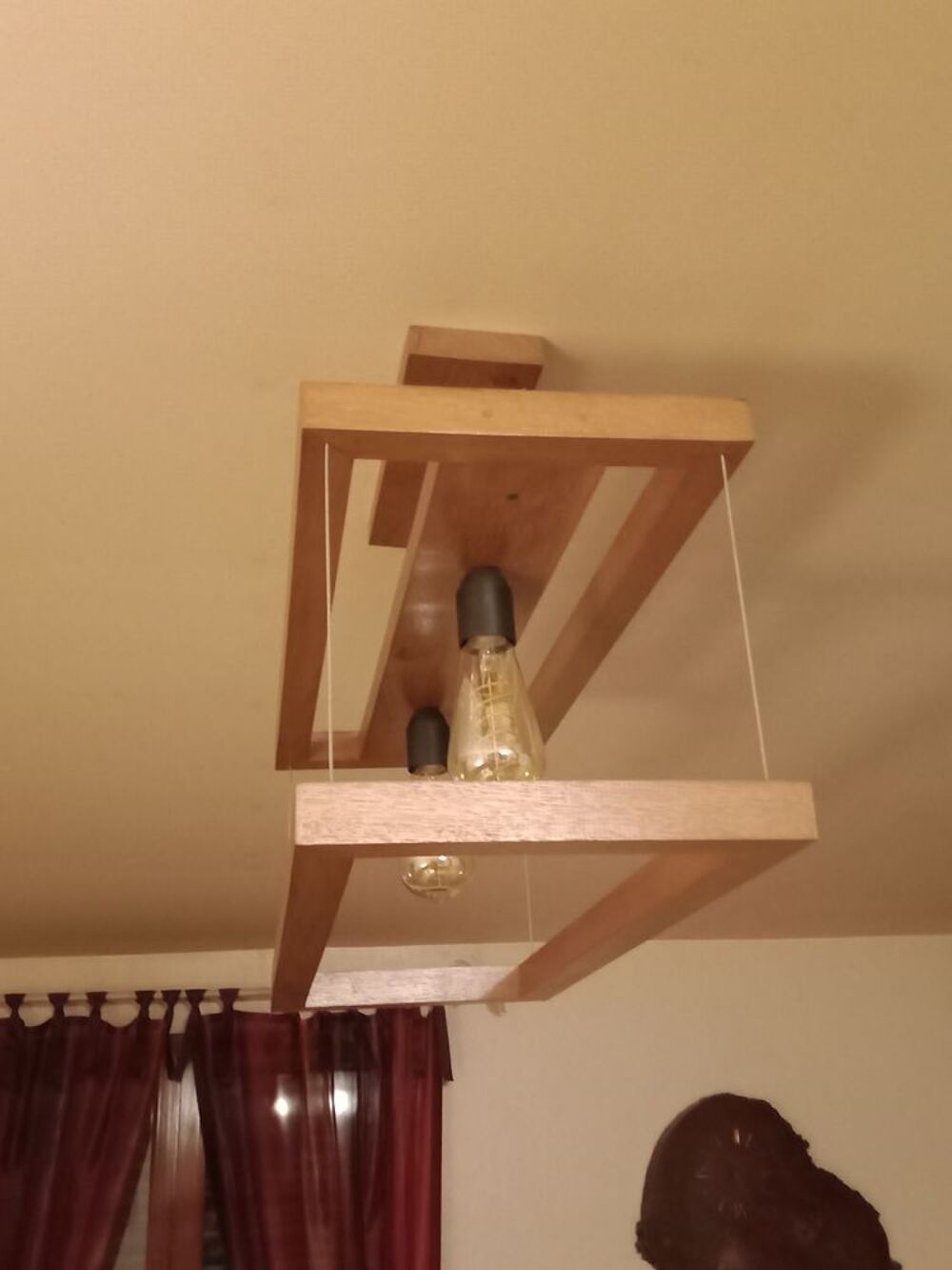 LUSTRE Meubles