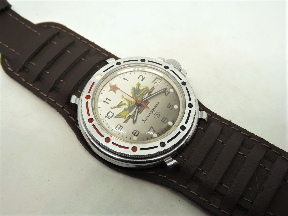 Montre sovi&eacute;tique Vostok Komandirskie rare boitier et rond Bijoux et montres