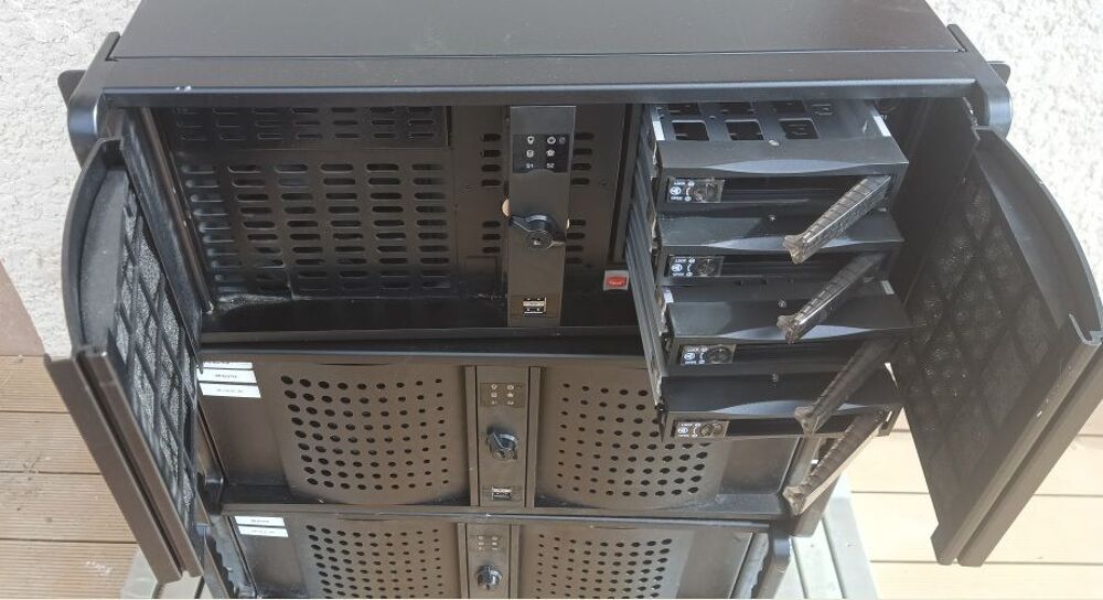 Serveur vid&eacute;o sous Linux ou Windows rackable pour cam&eacute;ra IP Photos/Video/TV