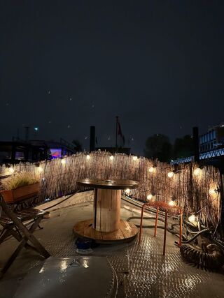  Pniche  vendre 2 pices 15 m