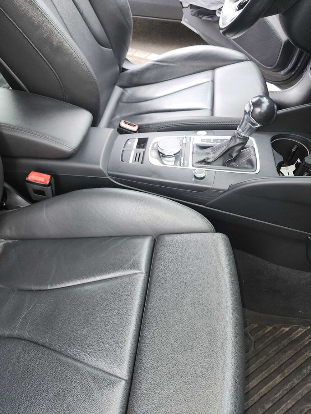 A3 Sportback 1.4 TFSI e-tron 204 S tronic 6 Design Luxe 2017 occasion 72470 Champagn&eacute;