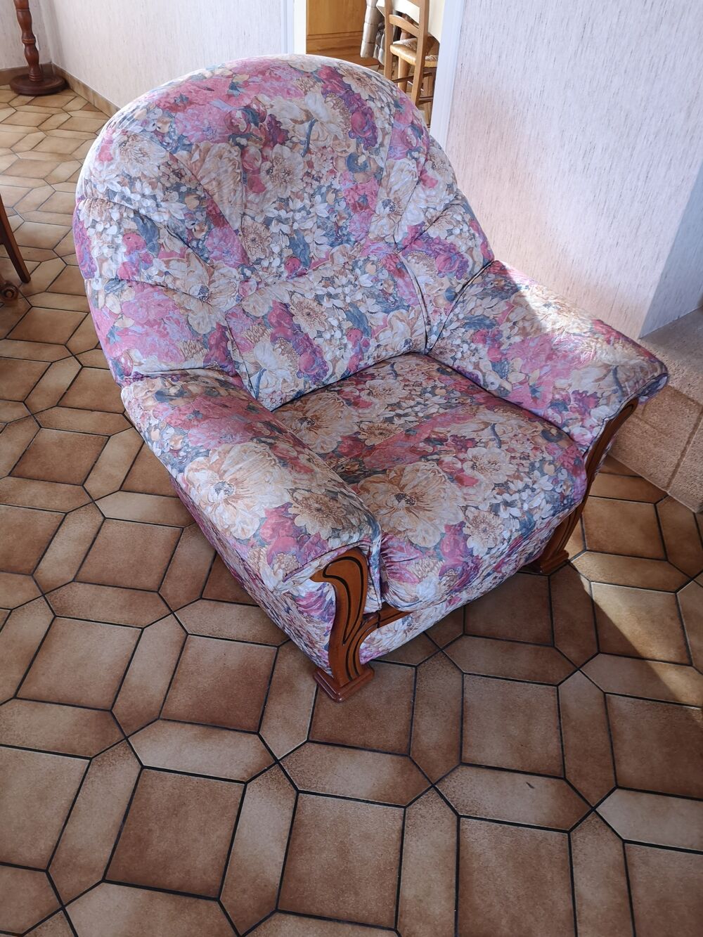 canap&eacute; et 2 fauteuils Meubles