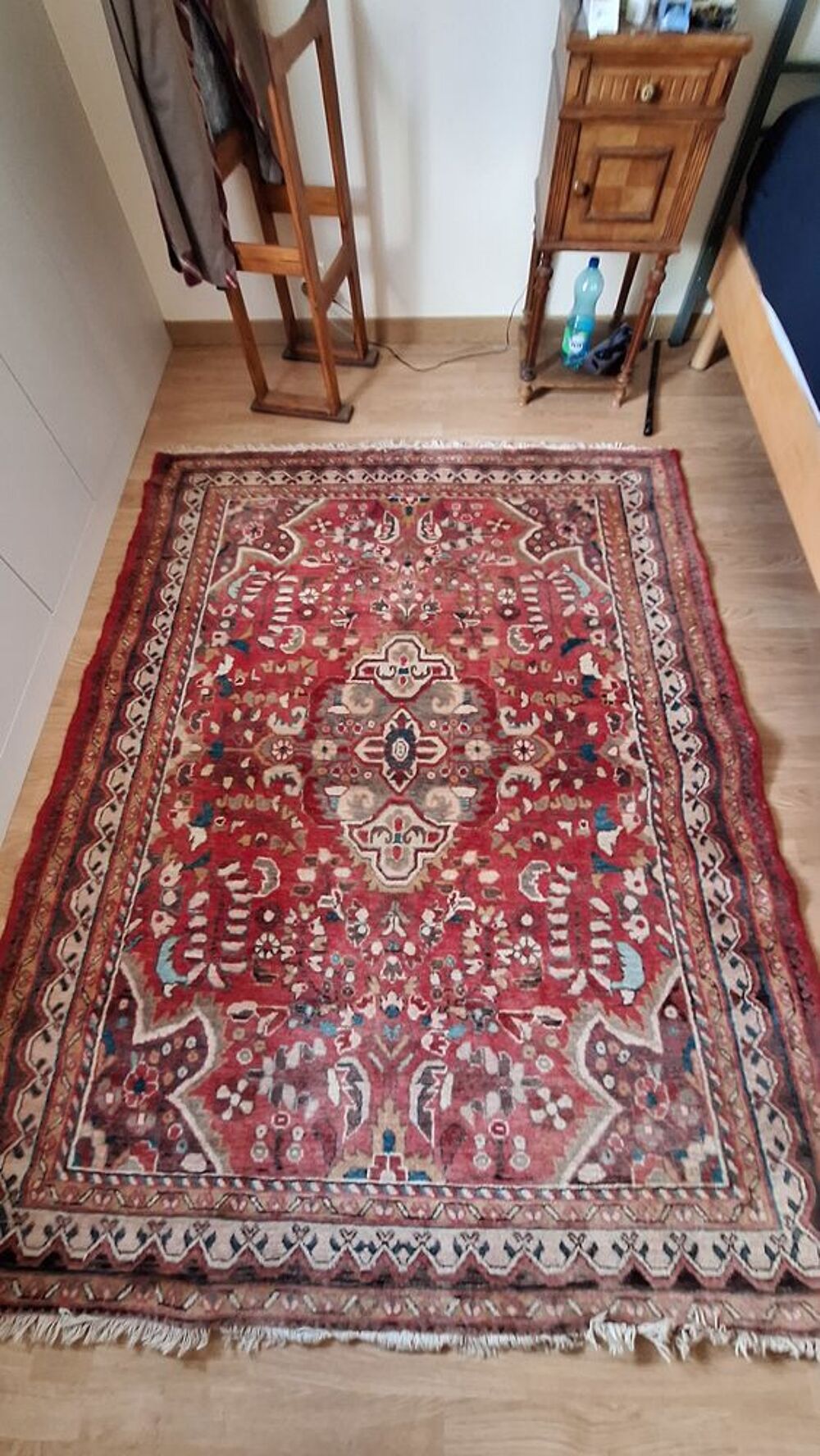Tapis en laine ancien dim : 210 par 165 cm Décoration