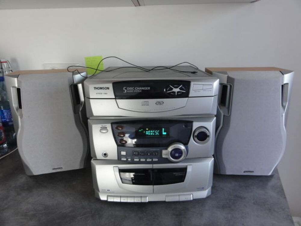 Chaine compact THOMSON VTCD 780 en TBE 
Audio et hifi