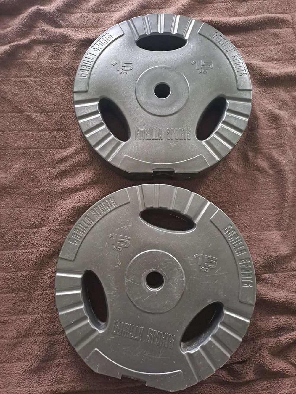 ?? Disques musculation 15kg x2 (30kg total) Sports