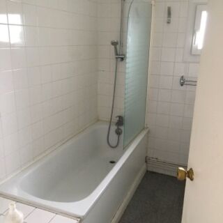  Appartement à louer 4 pièces 91 m²
