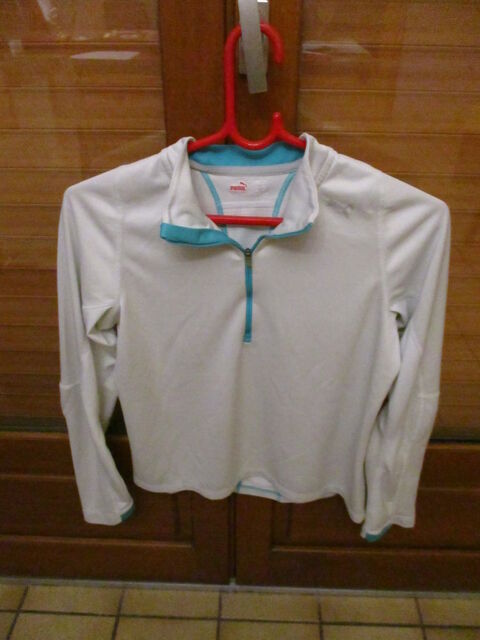 lot de 3 v�tements de sport en bon �tat  = 36/38
0 M�rignies (59)