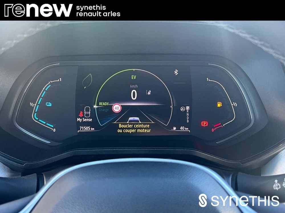 Clio V Clio E-Tech 140 - 21N Intens 2022 occasion 13200 Arles