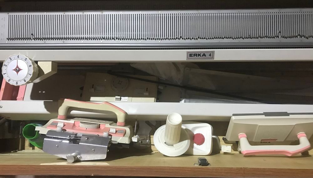 Machine &agrave; tricoter Erka 4 et divers Bricolage