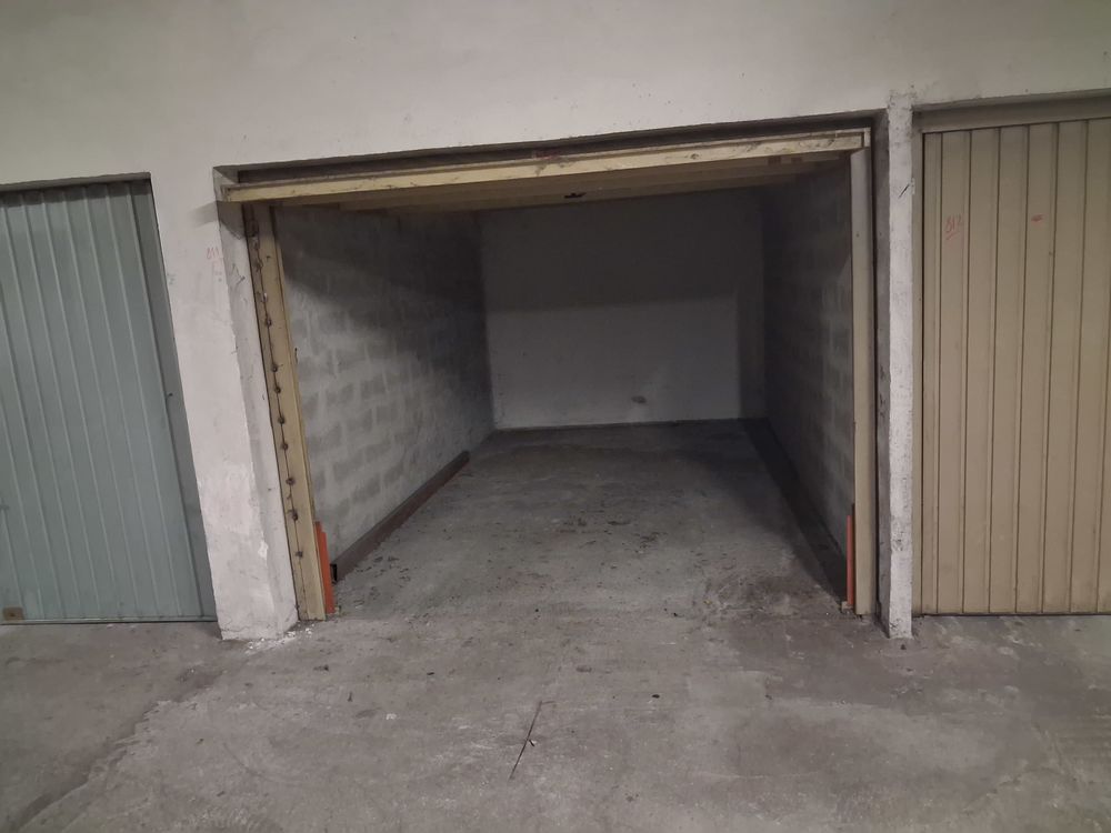 Location Parking/Garage GARAGE FERME DANS RESIDENCE SECURISEE Cagnes-sur-mer