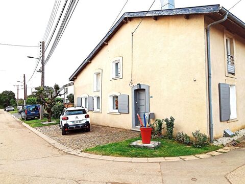    maison de 181 m2 plus atelier et terrasse et espace vert  Maison - 6 pi�ce(s) - 180 m�