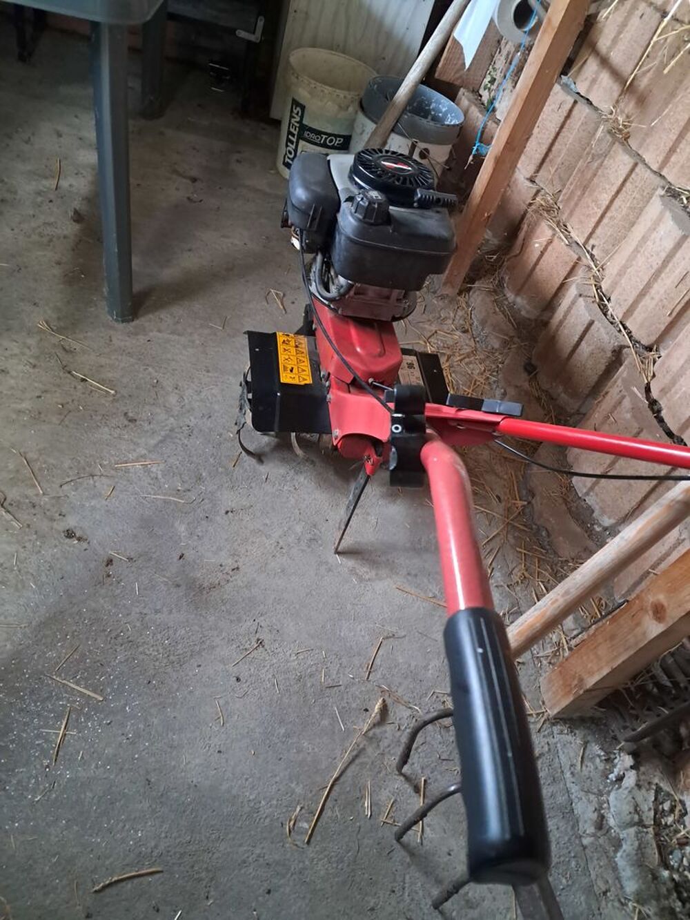Motobineuse Jardin