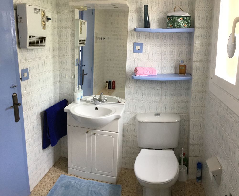   CAMBRILS Apt de 60m2  avec terrasse,  à  350m de la plage. Midi-Pyrénées, Montaigut-sur-Save (31530)