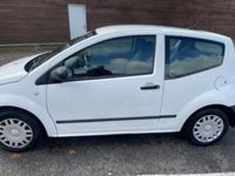 C2 1.1i 2006 occasion 27600 Gaillon