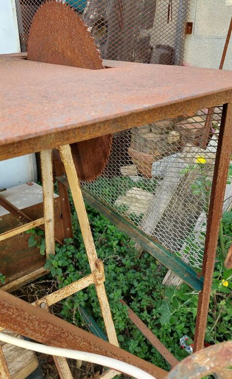 Scie a bois 100 Salon-de-Provence (13)