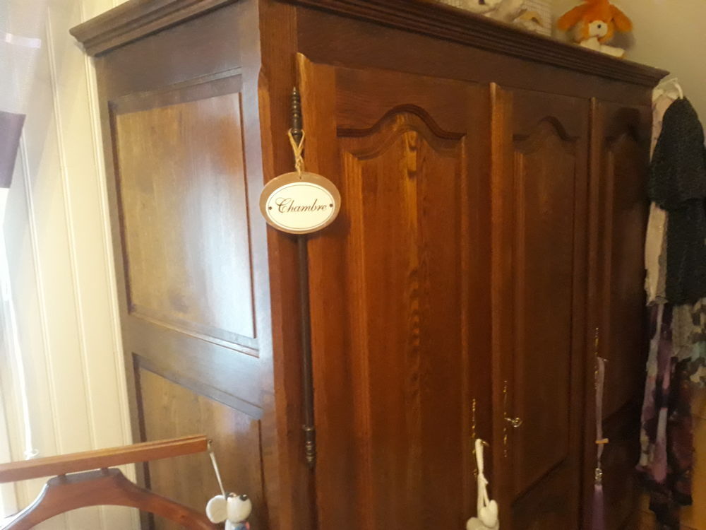 Chambre &agrave; coucher :
Meubles